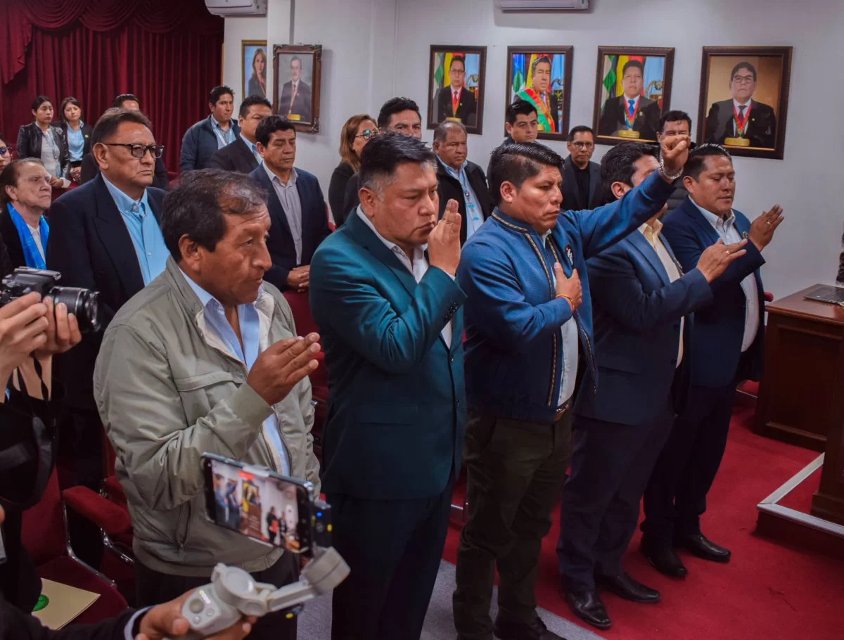 POSESION DEL CONSEJO METROPOLITANO KANATA